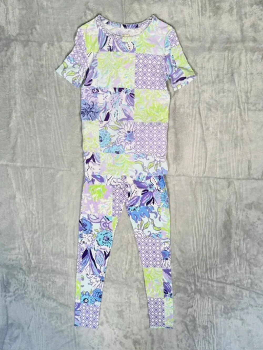 NWT Lilly Pulitzer Girls Sammy Pajama Set Juicy Story Patch Size 6